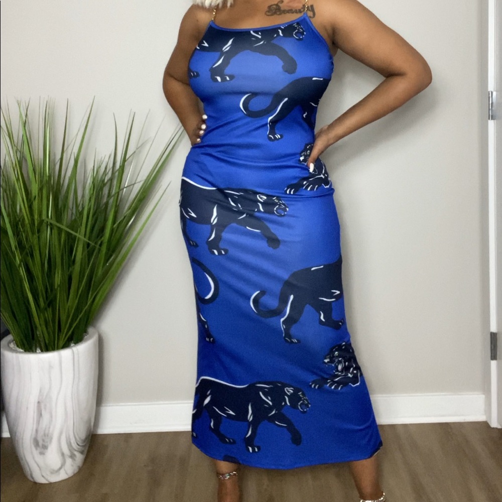 Woman’s maxi dress